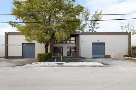 1740 NW 93 Avenue Doral FL 33172