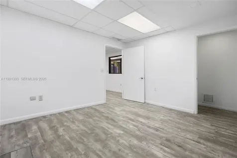 1740 NW 93 Avenue Doral FL 33172