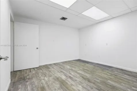 1740 NW 93 Avenue Doral FL 33172