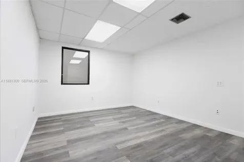 1740 NW 93 Avenue Doral FL 33172