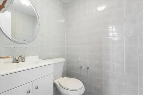 1740 NW 93 Avenue Doral FL 33172