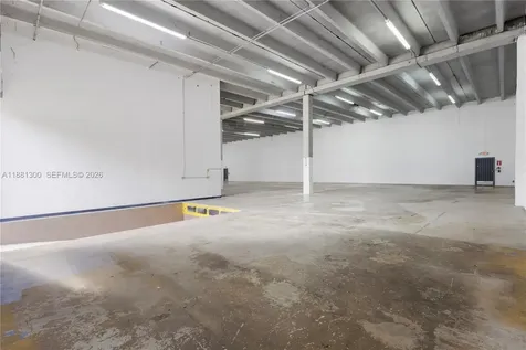 1740 NW 93 Avenue Doral FL 33172