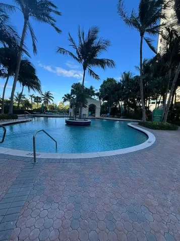 19501 S W Country Club Drive Aventura FL 33180
