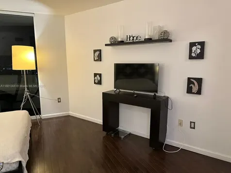 19501 S W Country Club Drive Aventura FL 33180