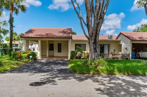16273 Laurel Drive Weston FL 33326