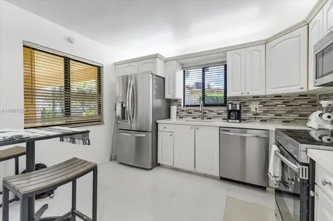16273 Laurel Drive Weston FL 33326