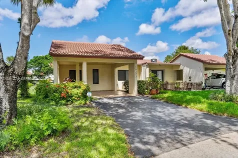 16273 Laurel Drive Weston FL 33326