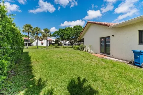 16273 Laurel Drive Weston FL 33326