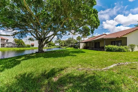 16273 Laurel Drive Weston FL 33326