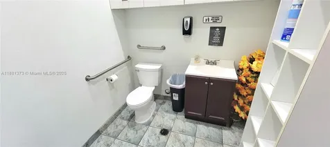 646 W Palm Drive Florida City FL 33034
