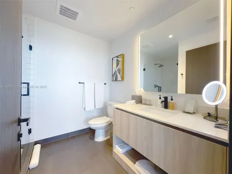 398 NE 5th Street Miami FL 33132