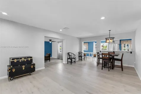 13711 Madison Street Miami FL 33176