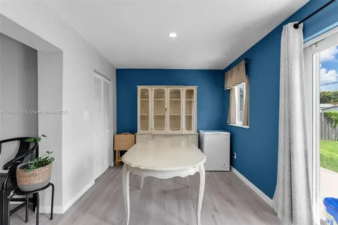 13711 Madison Street Miami FL 33176