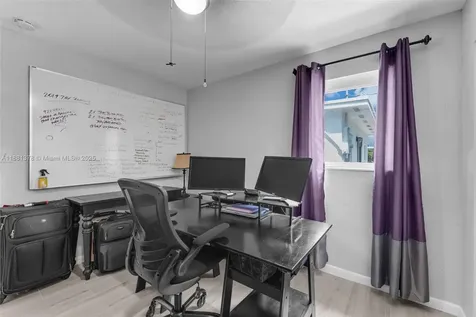 13711 Madison Street Miami FL 33176