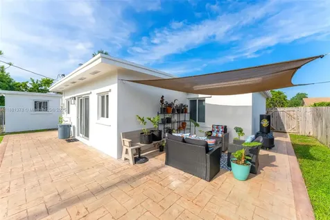 13711 Madison Street Miami FL 33176