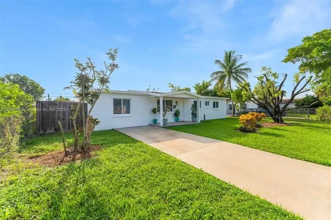 13711 Madison Street Miami FL 33176