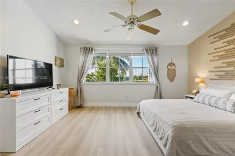 1324 NW 126th Avenue Sunrise FL 33323