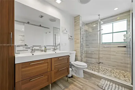 1324 NW 126th Avenue Sunrise FL 33323