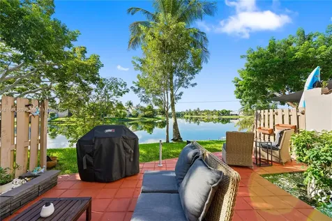 1324 NW 126th Avenue Sunrise FL 33323