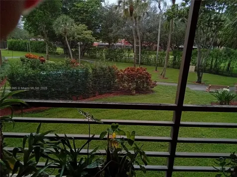 1400 St Charles Place Pembroke Pines FL 33026