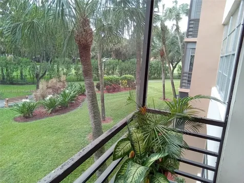 1400 St Charles Place Pembroke Pines FL 33026