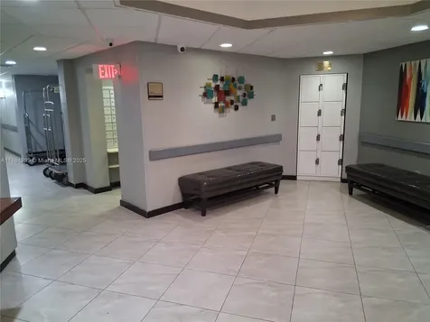 1400 St Charles Place Pembroke Pines FL 33026
