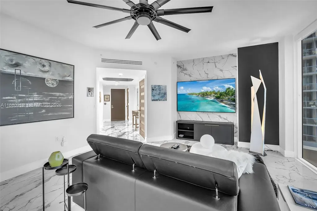 333 Las Olas Way Fort Lauderdale FL 33301