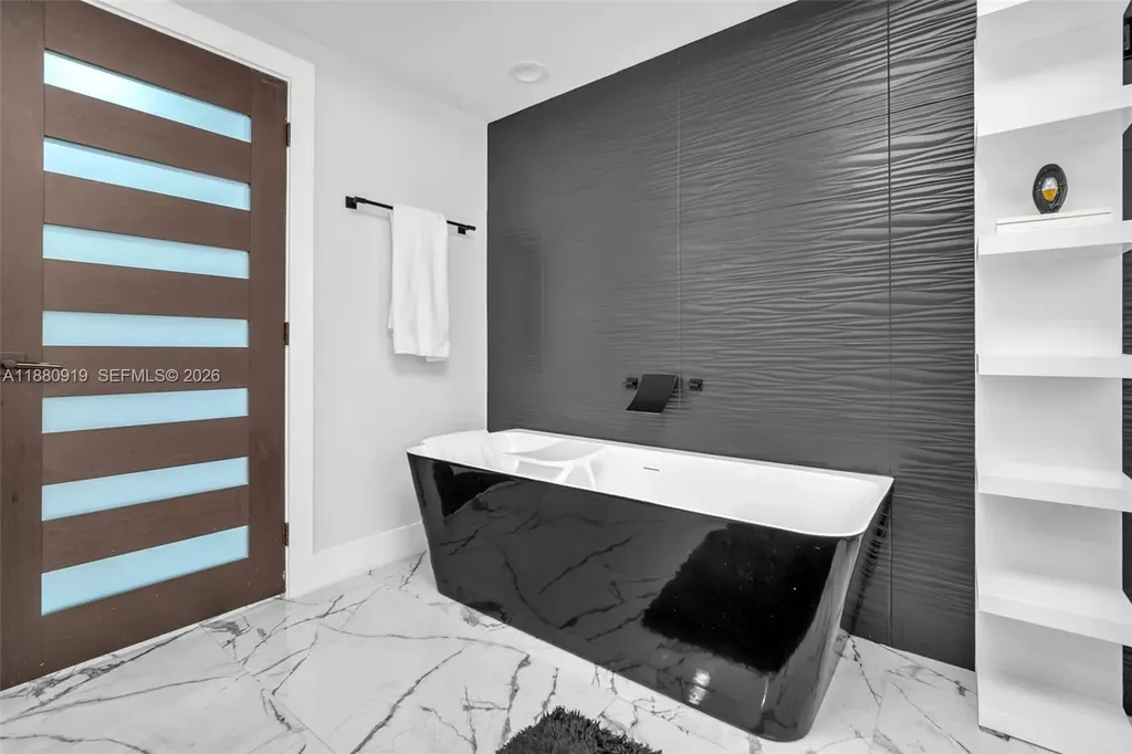 333 Las Olas Way Fort Lauderdale FL 33301