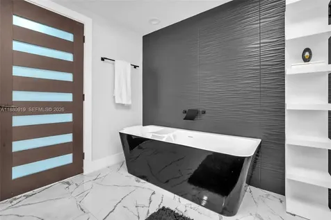333 Las Olas Way Fort Lauderdale FL 33301