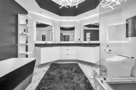 333 Las Olas Way Fort Lauderdale FL 33301