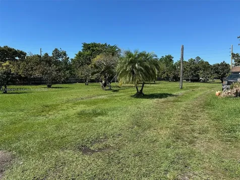12495 SW 240th Street Homestead FL 33032