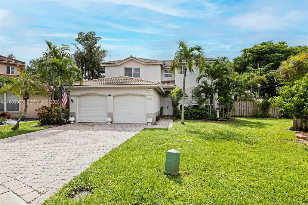 13704 S Garden Cove Circle Davie FL 33325