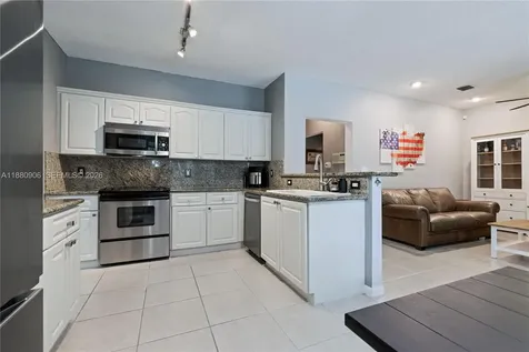 13704 S Garden Cove Circle Davie FL 33325