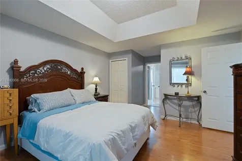 13704 S Garden Cove Circle Davie FL 33325