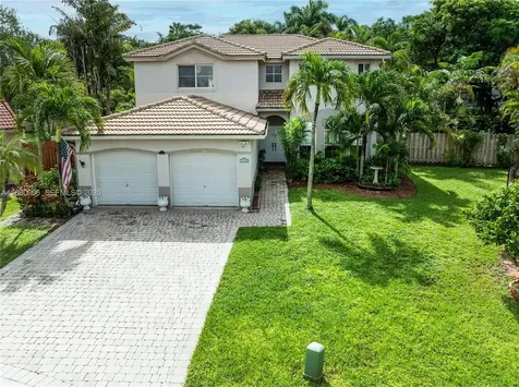 13704 S Garden Cove Circle Davie FL 33325