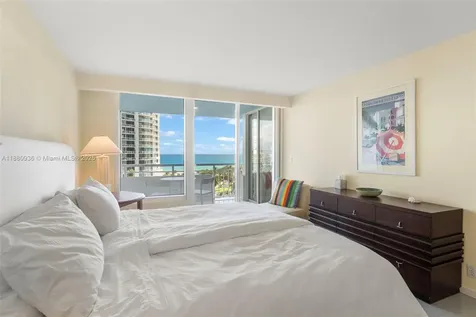 400 S Pointe Drive Miami Beach FL 33139