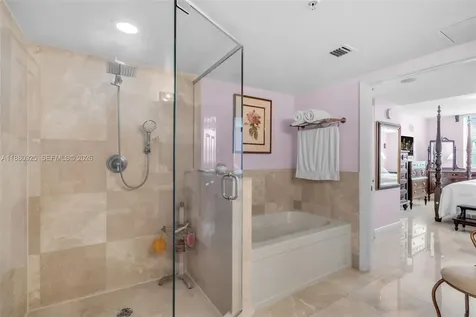 3232 SW 22nd Terrace Miami FL 33145