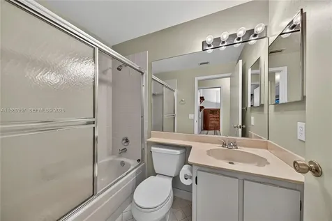 10541 NW 10th Street Plantation FL 33322