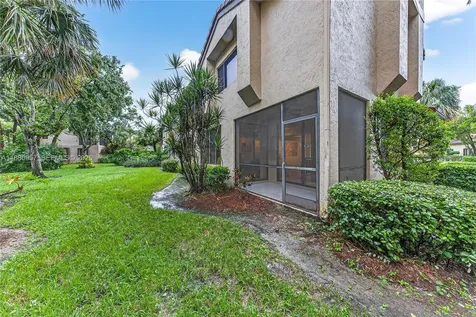 10541 NW 10th Street Plantation FL 33322
