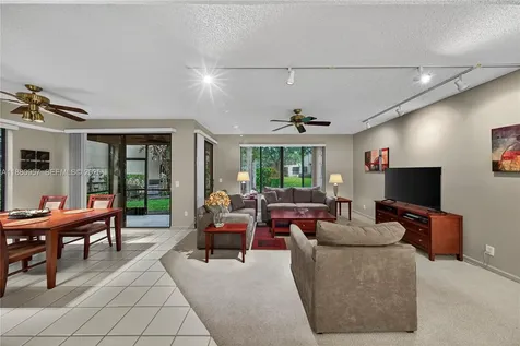 10541 NW 10th Street Plantation FL 33322