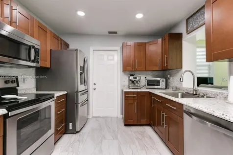 8105 NW 59th Street Tamarac FL 33321