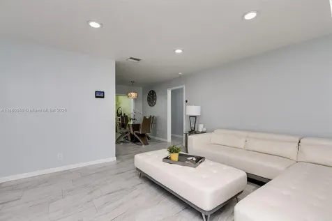 8105 NW 59th Street Tamarac FL 33321