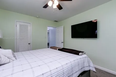 8105 NW 59th Street Tamarac FL 33321