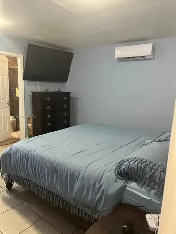 7130 NW 21st Court Miami FL 33147