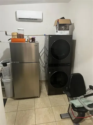 7130 NW 21st Court Miami FL 33147