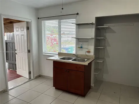 12343 SW 195th Terrace Miami FL 33177