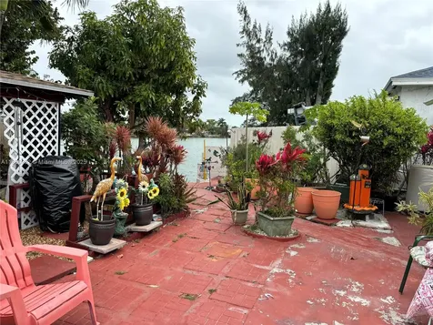 12343 SW 195th Terrace Miami FL 33177