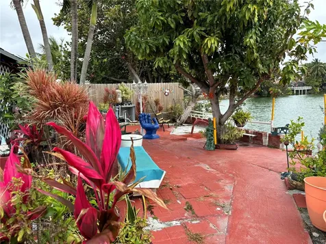 12343 SW 195th Terrace Miami FL 33177
