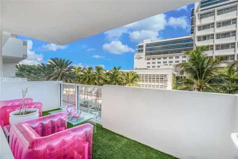 100 Lincoln Road Miami Beach FL 33139