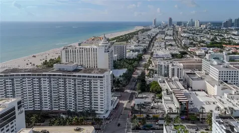 100 Lincoln Road Miami Beach FL 33139